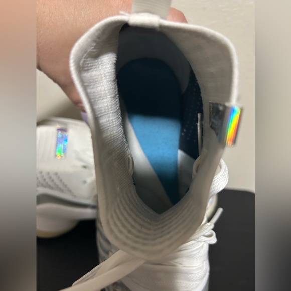 🔥Rare White Under Armour SC white & silver high top bball shoes - size M8.5 - Picture 10 of 15